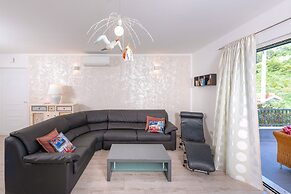 Apartments Maslina