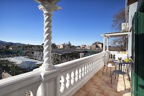 Estate4home- Villa Lina