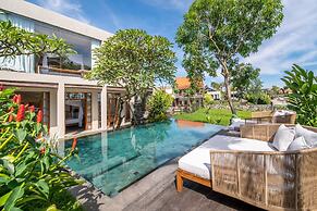 Stunning 4BR Private Villa in Canggu