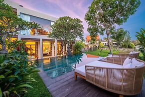 Stunning 4BR Private Villa in Canggu