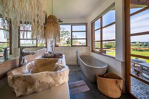 Stunning 4BR Private Villa in Canggu