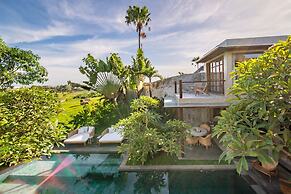 Stunning 4BR Private Villa in Canggu