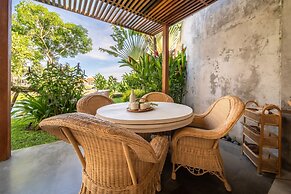 Stunning 4BR Private Villa in Canggu
