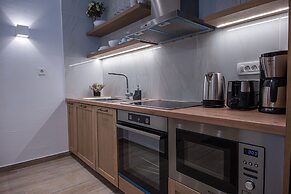 Ammos Luxury Suites