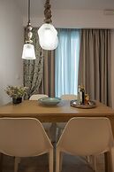 Ammos Luxury Suites