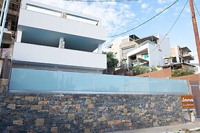 Ammos Luxury Suites