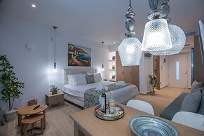 Ammos Luxury Suites