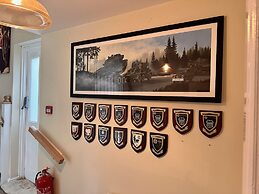Forces Manor
