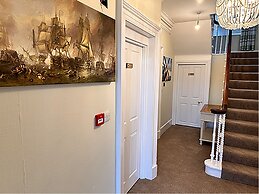 Forces Manor