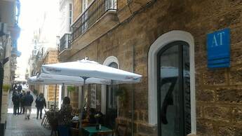 Apartamentos GADIR CENTRO