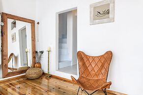 Seablue Town Maisonette