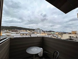 Rinn Gion Hanatouro