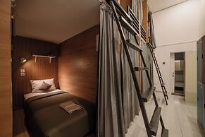 Snooze Hostel Malang