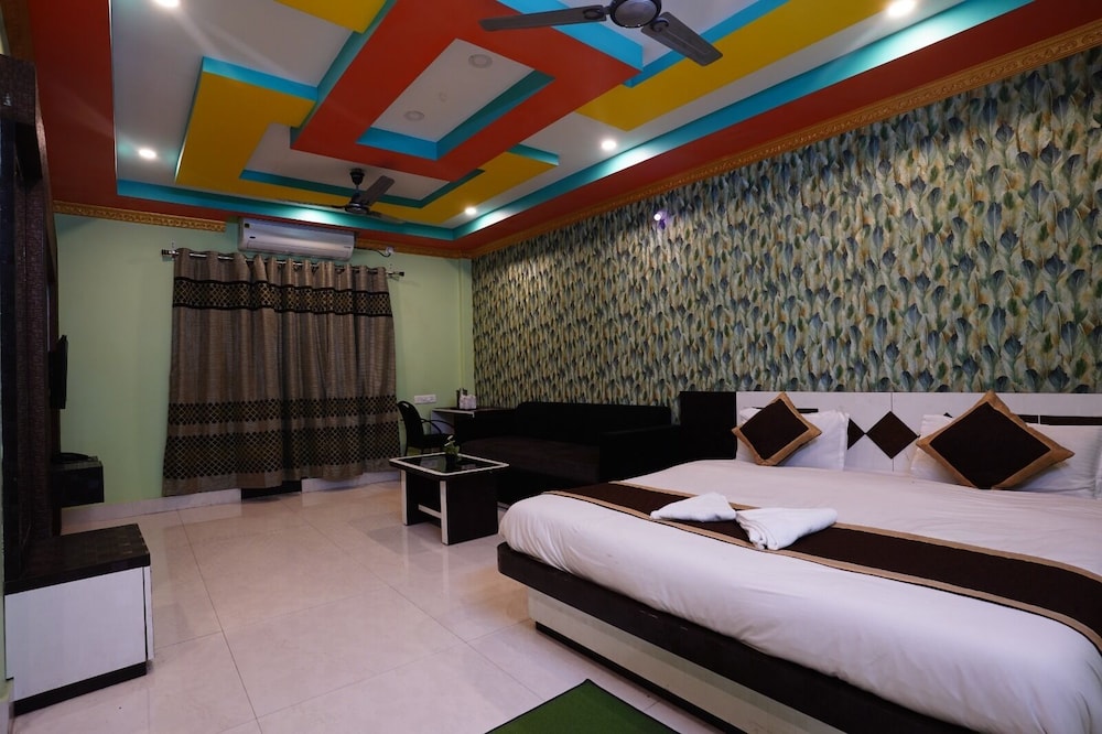 Tirupati Lodge Private Limited