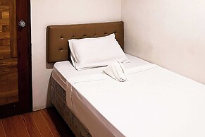 FB Budgetel Suites
