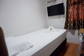 FB Budgetel Suites