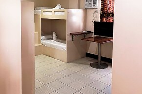 FB Budgetel Suites