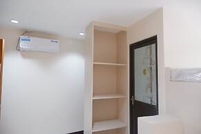 FB Budgetel Suites