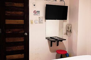 FB Budgetel Suites