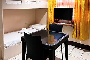 FB Budgetel Suites