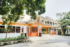 OYO Life 3956 Hotel Palem 2 Syariah