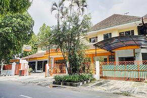OYO Life 3956 Hotel Palem 2 Syariah