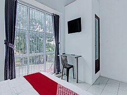 OYO 92047 Penginapan Arfi Syariah