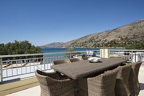 Almiriki Chios Rooms & Apartments