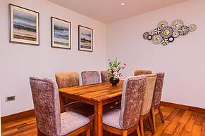 Broadwalk Residency