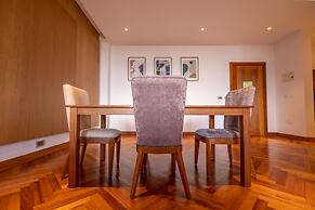 Broadwalk Residency