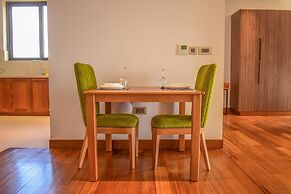 Broadwalk Residency