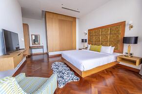 Broadwalk Residency