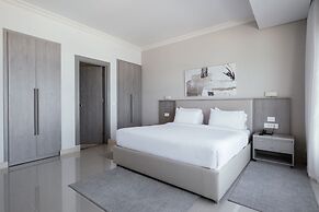Triumph White Sands