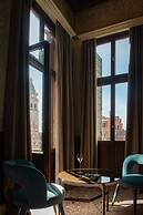 Eight Venezia