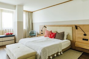 WorkNomads LAB Hotel-Coliving & Coworking