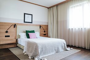 WorkNomads LAB Hotel-Coliving & Coworking