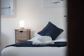 Sea Breeze Apt 2 - 2 Bed - Horton Beach