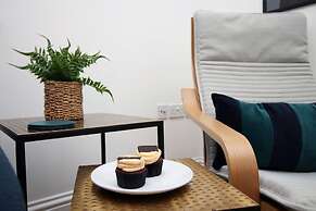 The Nook by Tŷ SA