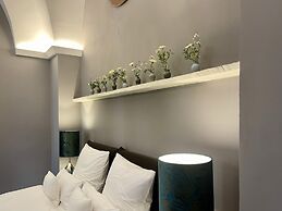 SA Suites