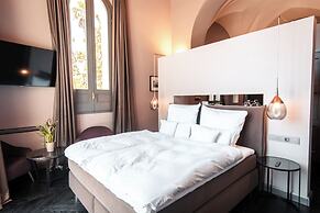 SA Suites