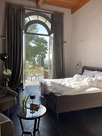 SA Suites