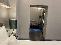 SA Suites