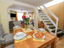Cove Street Cottage
