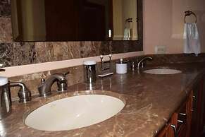 Las Palomas 5-Star Resort