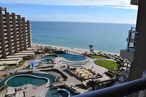 Las Palomas 5-Star Resort