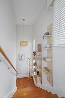 Amazing Home By Beach - Aircon-ed