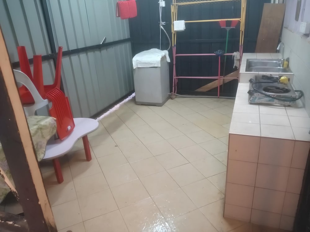 Natol Budget Homestay Rock Road