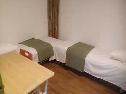 Natol Budget Homestay Rock Road
