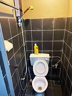 Natol Budget Homestay Rock Road