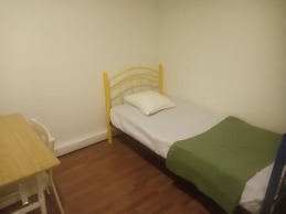 Natol Budget Homestay Rock Road